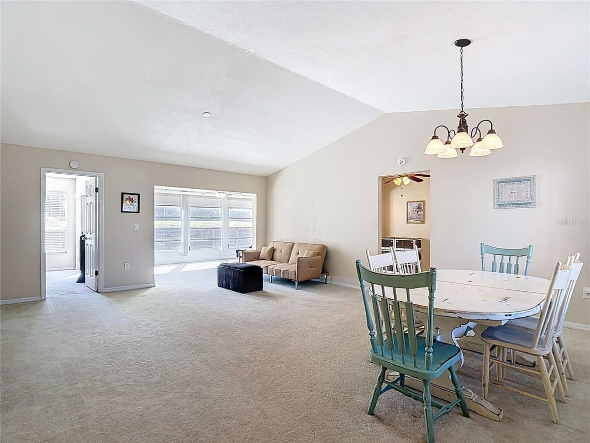 7385 CRESTWOOD DRIVE — photo 12 of 57