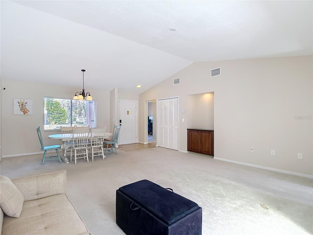 7385 CRESTWOOD DRIVE — photo 20 of 57