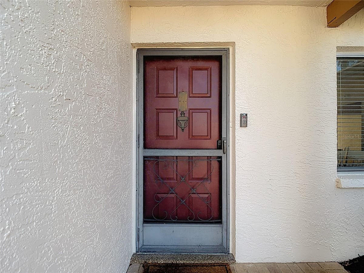 7385 CRESTWOOD DRIVE — photo 10 of 57