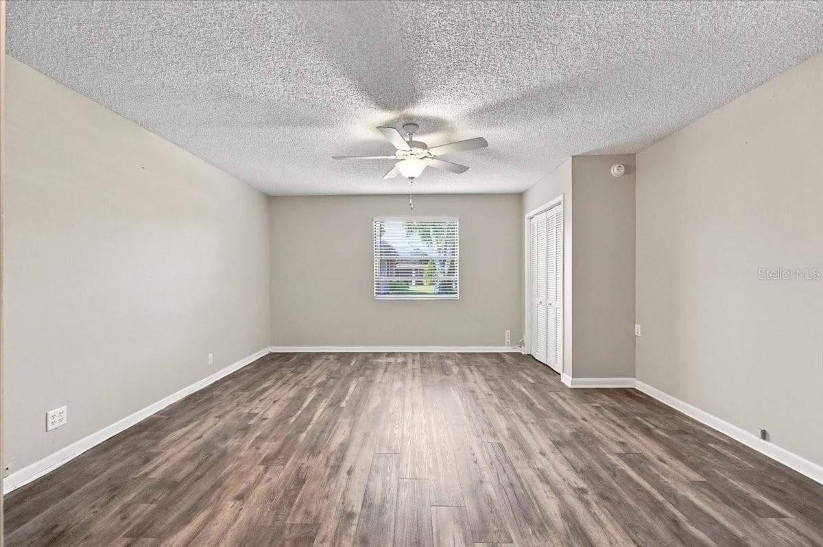 478 LAKE CAROLYN CIRCLE — photo 24 of 67