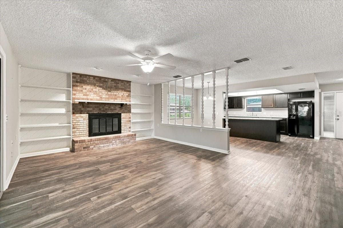 478 LAKE CAROLYN CIRCLE — photo 12 of 67