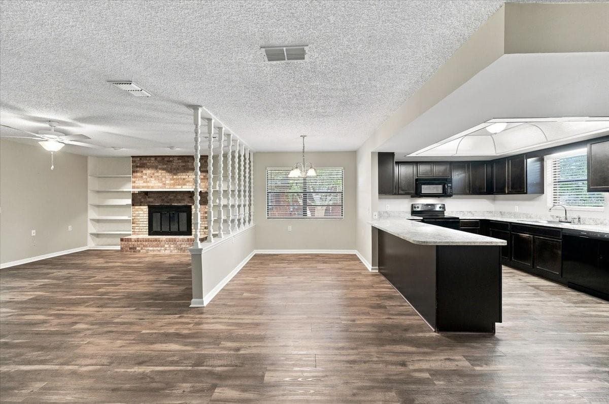478 LAKE CAROLYN CIRCLE — photo 19 of 67