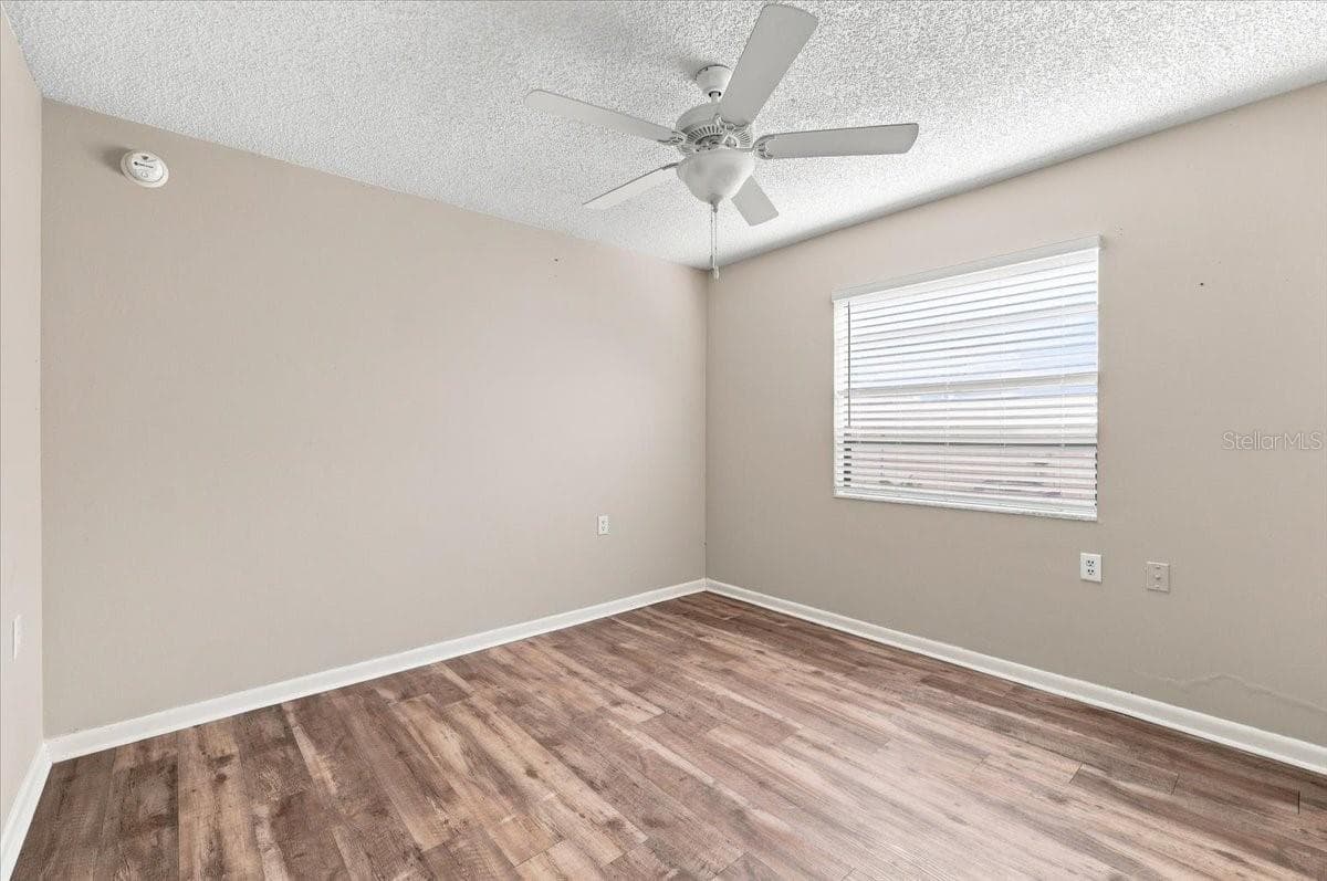 478 LAKE CAROLYN CIRCLE — photo 35 of 67
