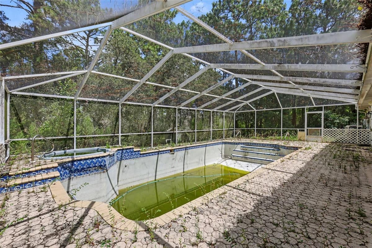 5282 MINT POINT — photo 26 of 33