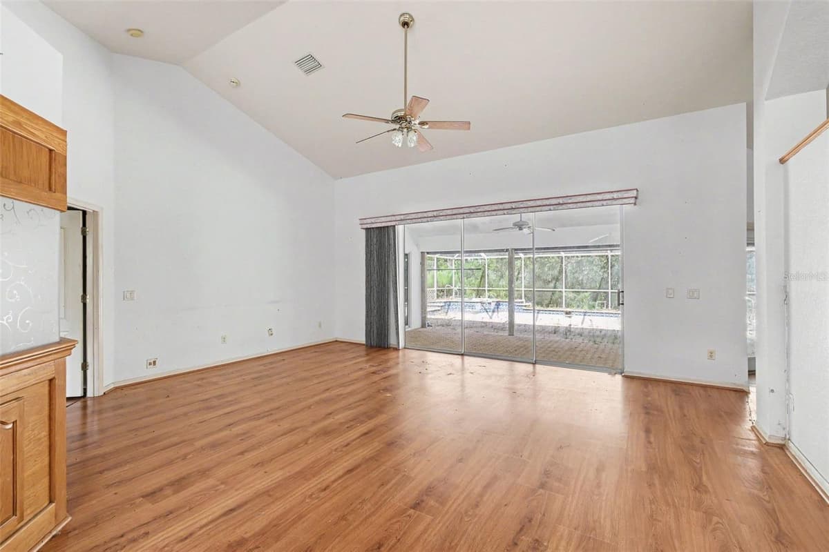 5282 MINT POINT — photo 6 of 33