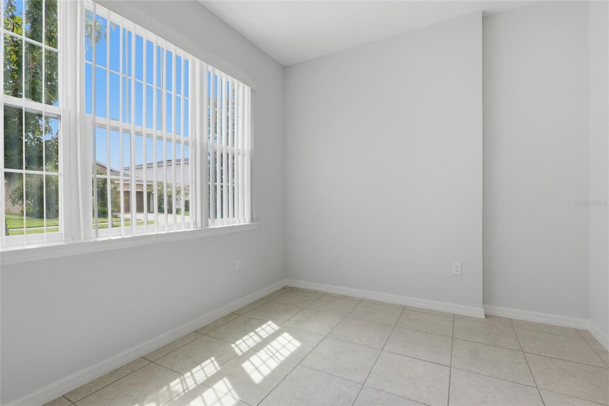 5106 SEA MIST LANE — photo 14 of 42