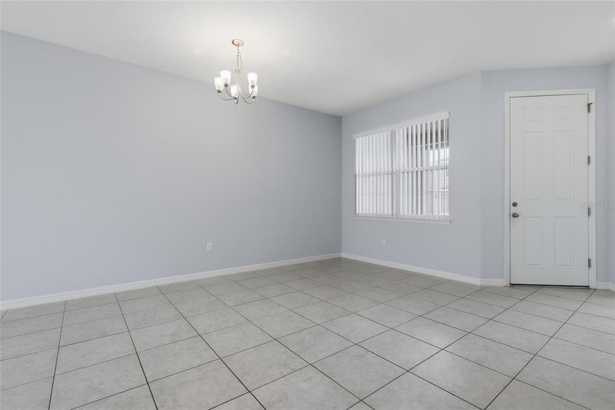 5106 SEA MIST LANE — photo 8 of 42