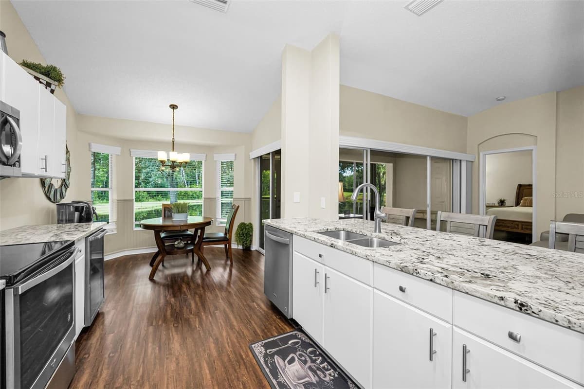 1553 ARLINGTON OAKS COURT — photo 16 of 98
