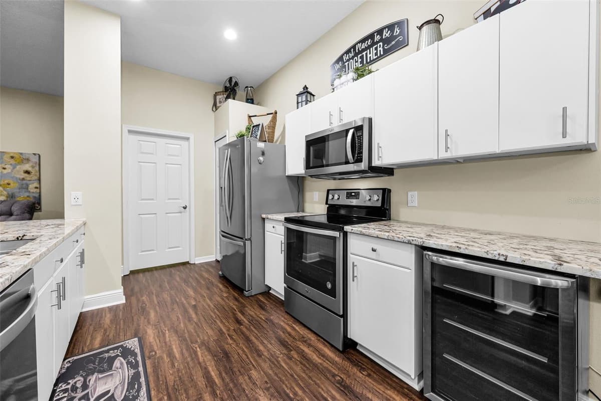 1553 ARLINGTON OAKS COURT — photo 18 of 98