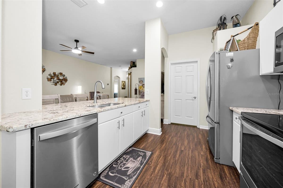 1553 ARLINGTON OAKS COURT — photo 17 of 98