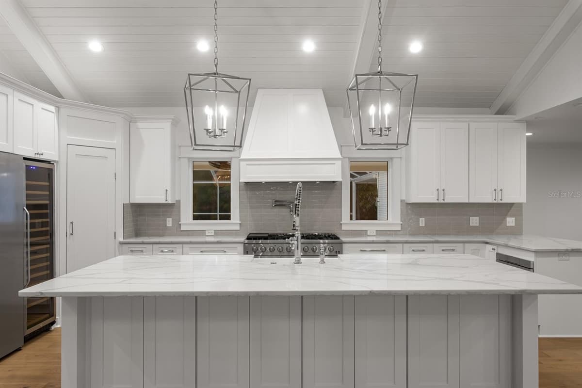 4415 CLEAR AVENUE — photo 9 of 32