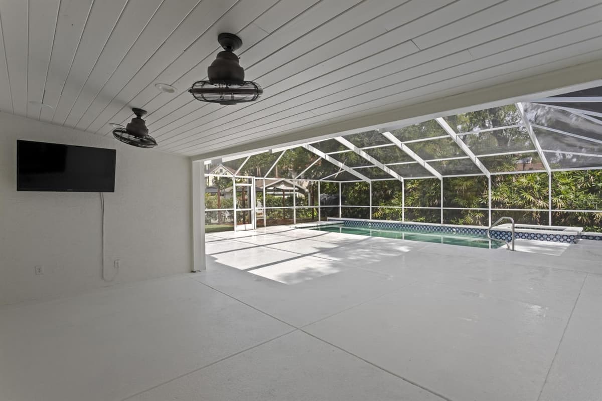 4415 CLEAR AVENUE — photo 31 of 32