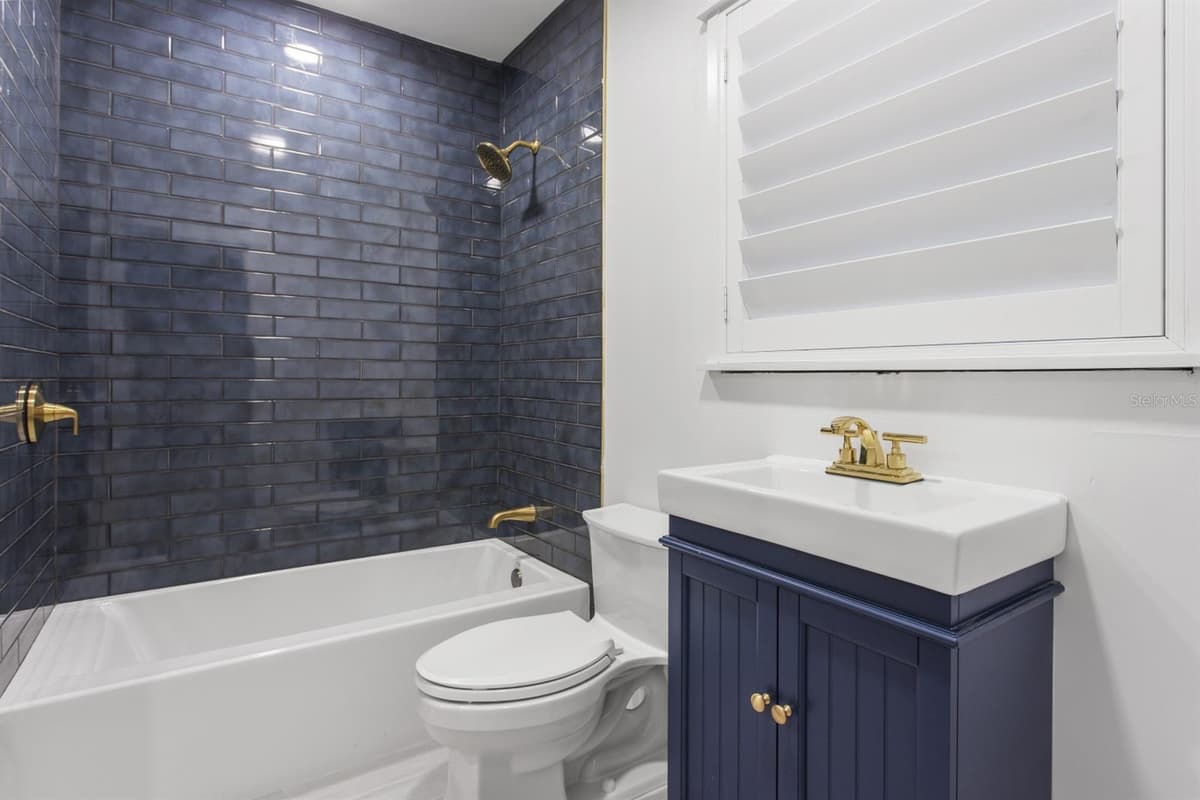 4415 CLEAR AVENUE — photo 21 of 32