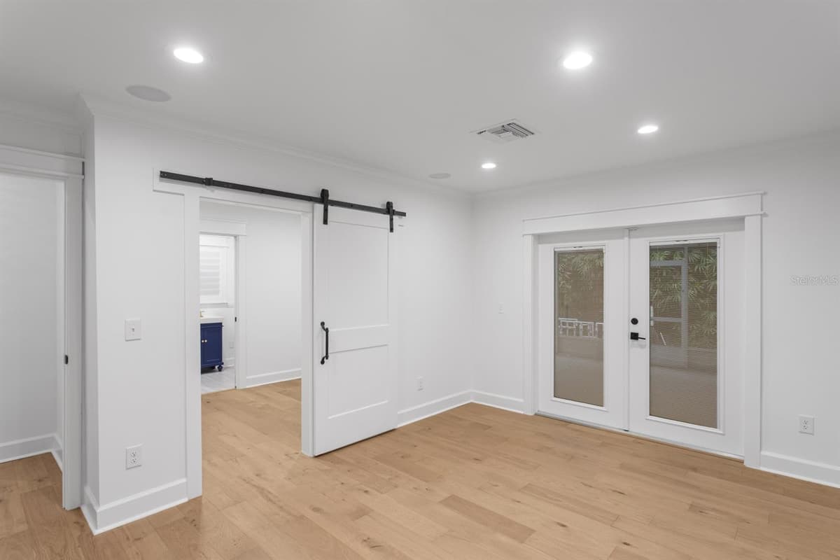 4415 CLEAR AVENUE — photo 19 of 32