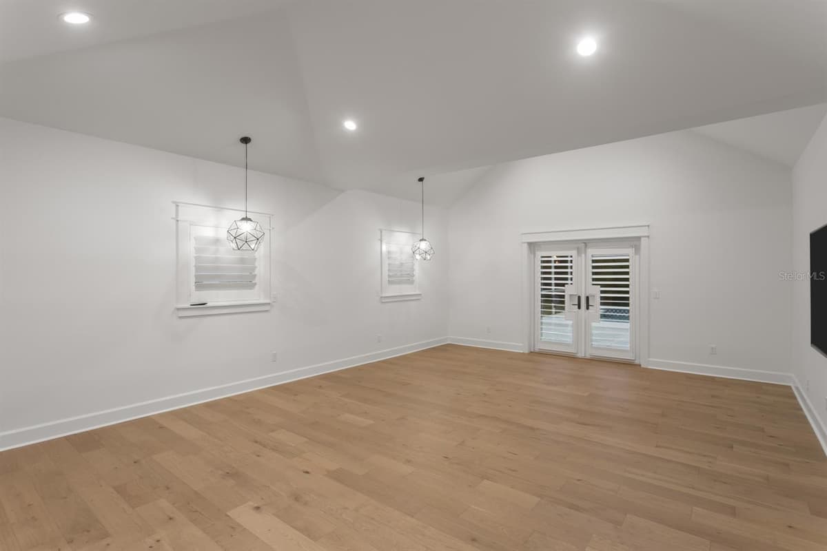 4415 CLEAR AVENUE — photo 12 of 32