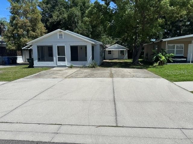 1010 ROSERY ROAD — photo 2 of 49