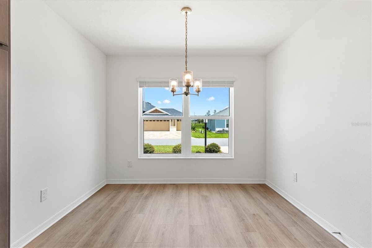 6710 NEWELL LOOP — photo 8 of 47