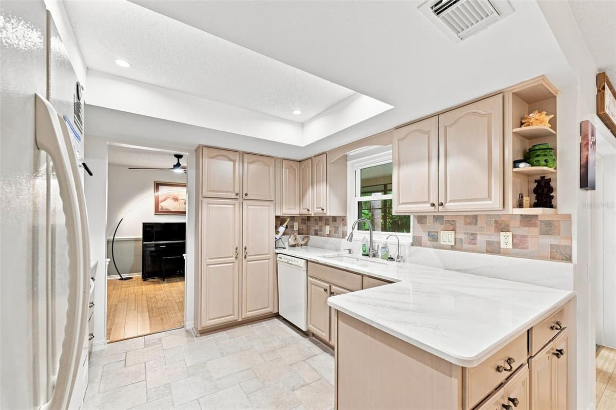 2107 FORE DRIVE — photo 19 of 52
