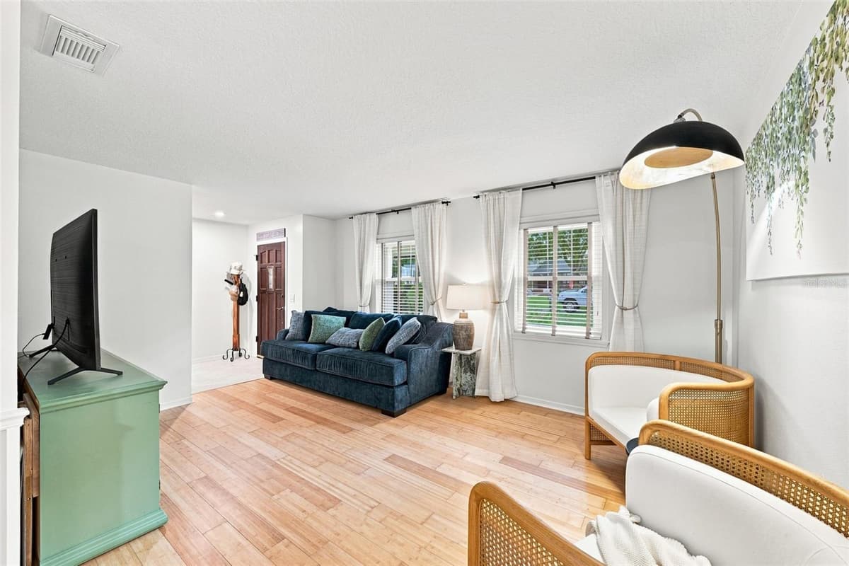 2107 FORE DRIVE — photo 13 of 52