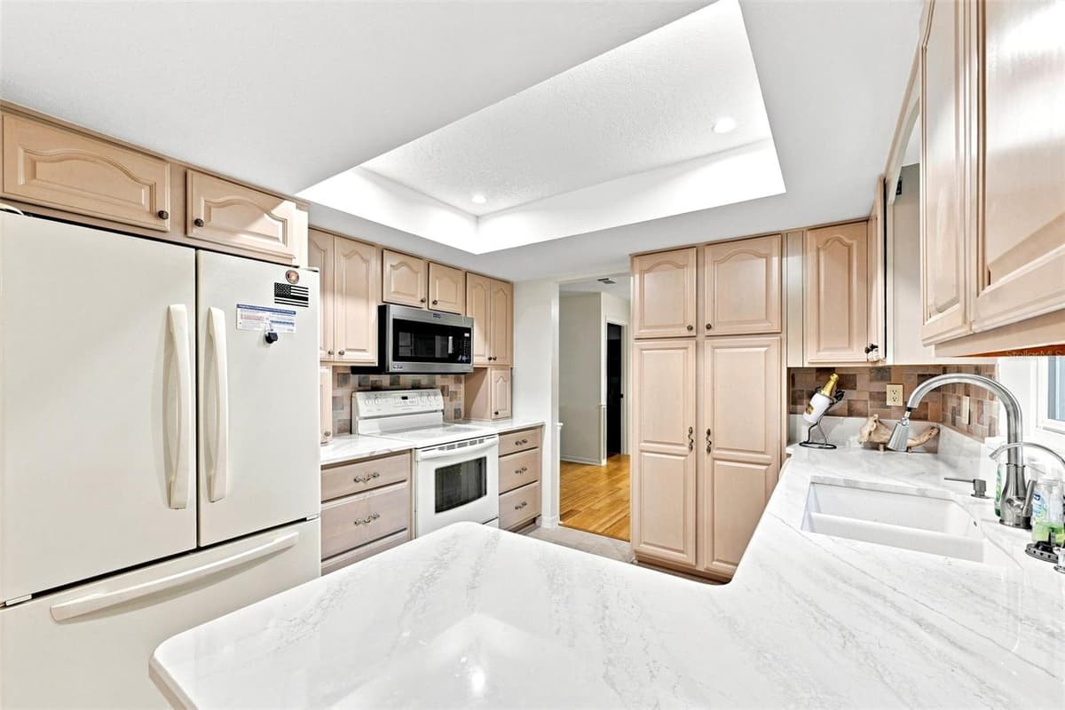 2107 FORE DRIVE — photo 18 of 52