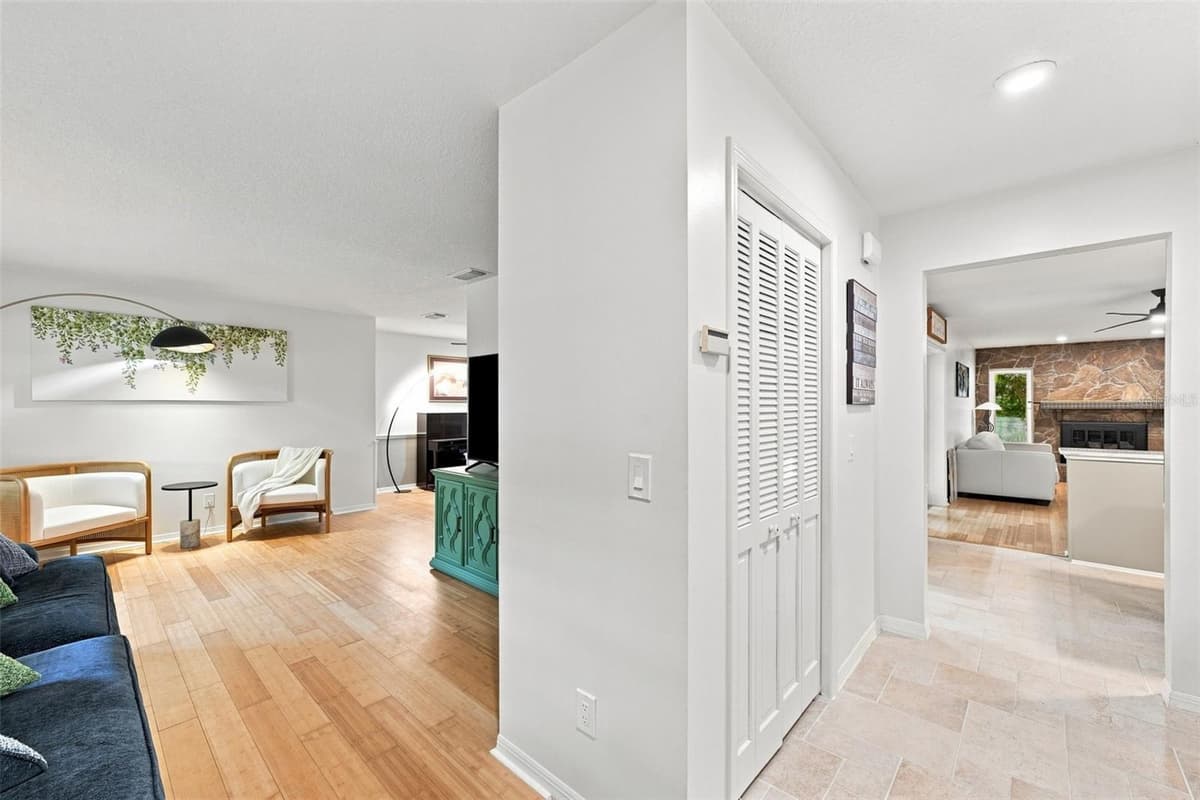 2107 FORE DRIVE — photo 10 of 52