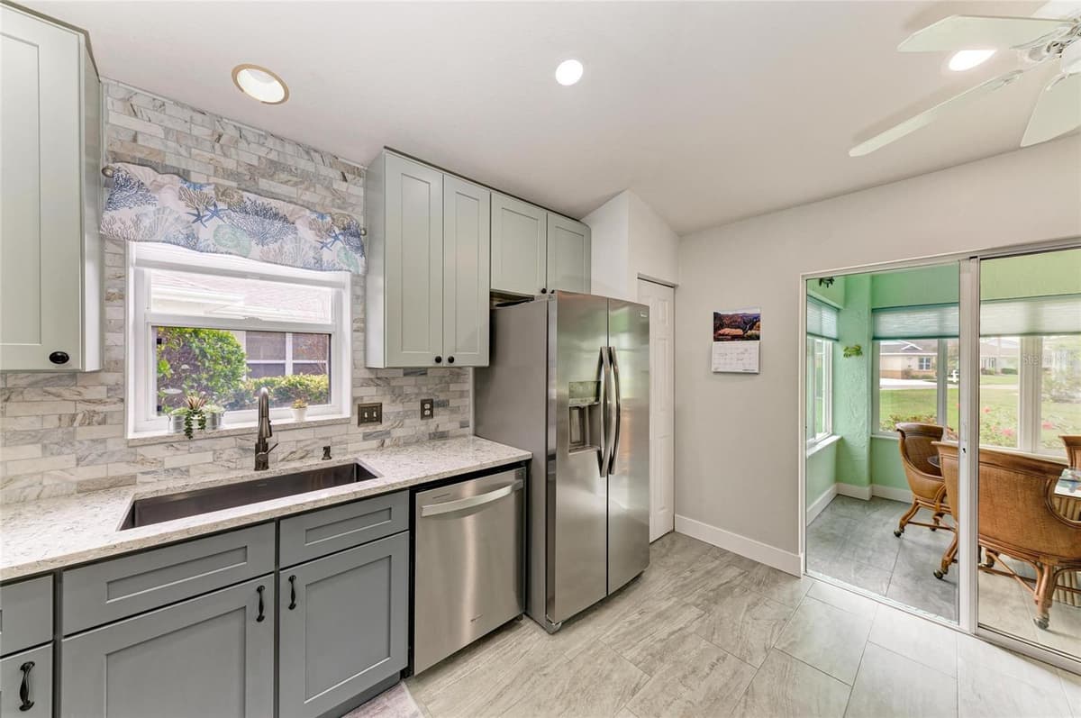 3009 LIVE OAK LANE — photo 14 of 46