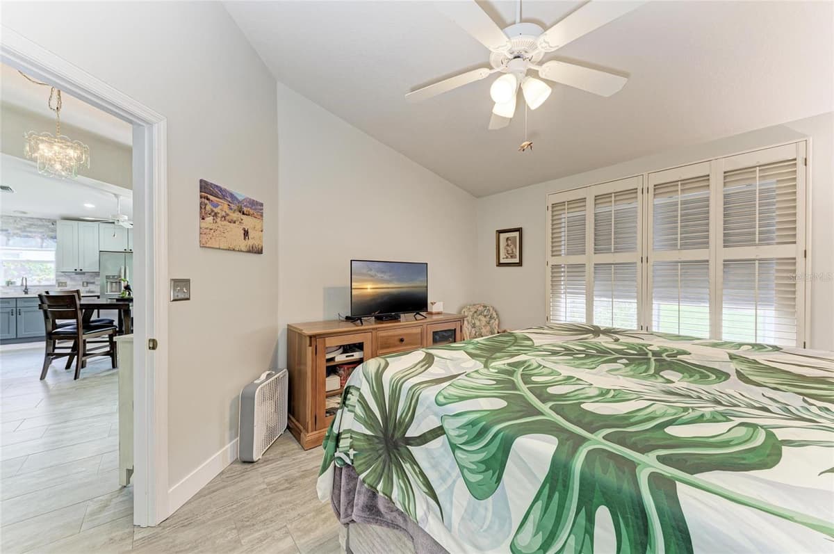 3009 LIVE OAK LANE — photo 17 of 46