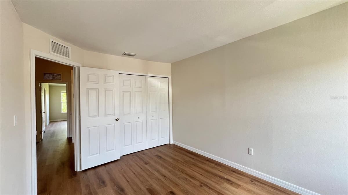2848 CLUB CORTILE CIRCLE — photo 30 of 35