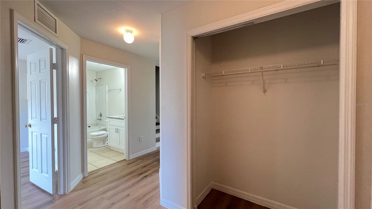2848 CLUB CORTILE CIRCLE — photo 4 of 35