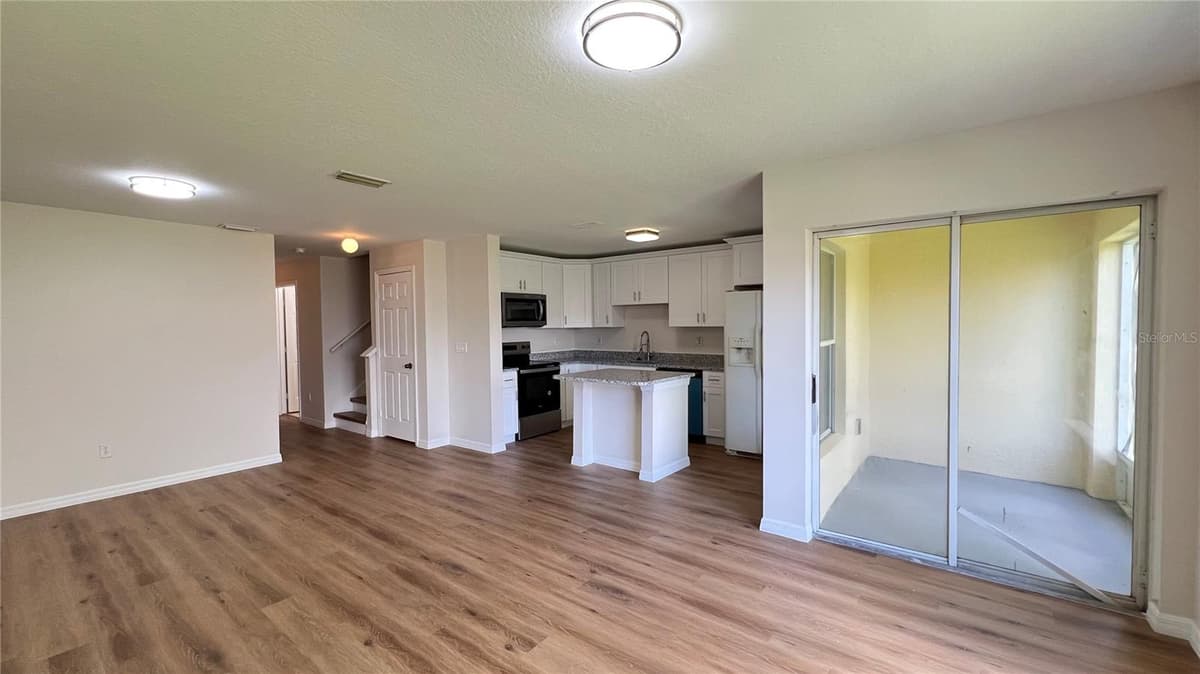 2848 CLUB CORTILE CIRCLE — photo 12 of 35