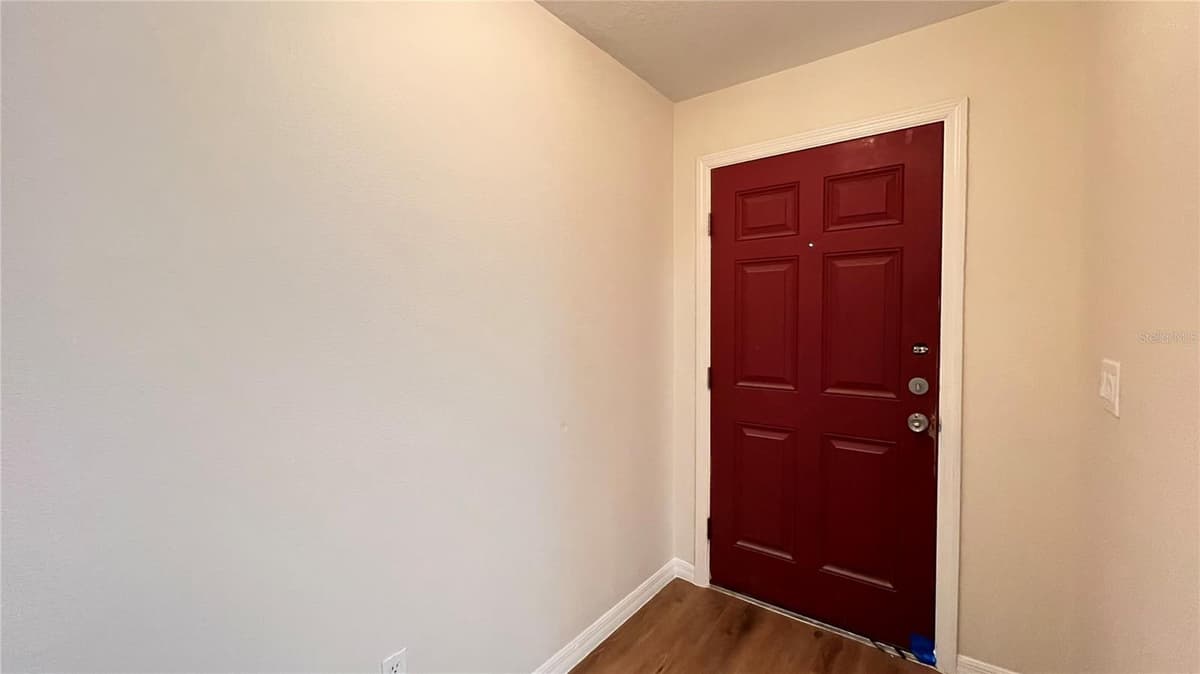 2848 CLUB CORTILE CIRCLE — photo 3 of 35