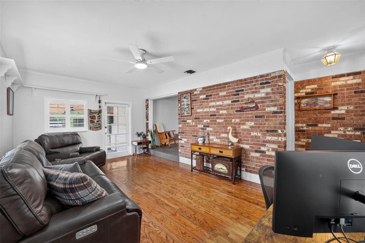 2719 WOODSIDE AVENUE — photo 15 of 33