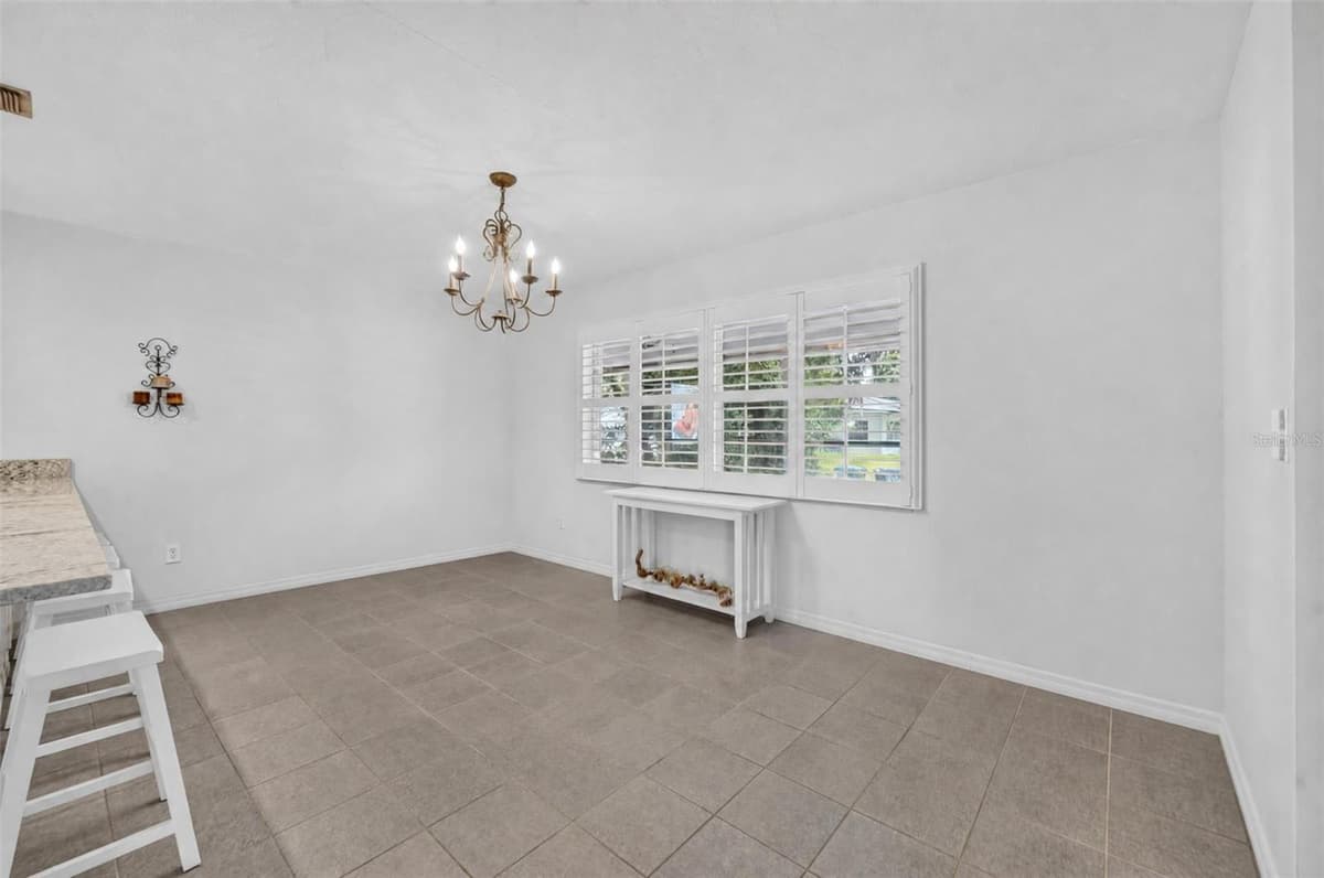 2719 WOODSIDE AVENUE — photo 12 of 33