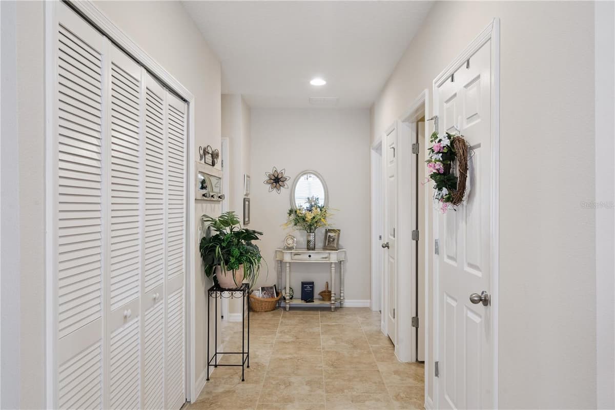 518 CADIZ LOOP — photo 19 of 29