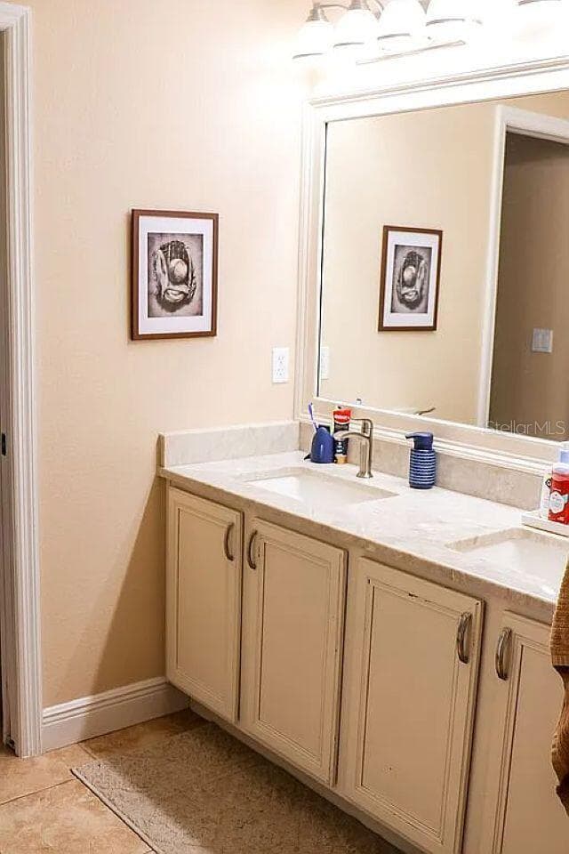 158 COSTA LOOP — photo 28 of 43