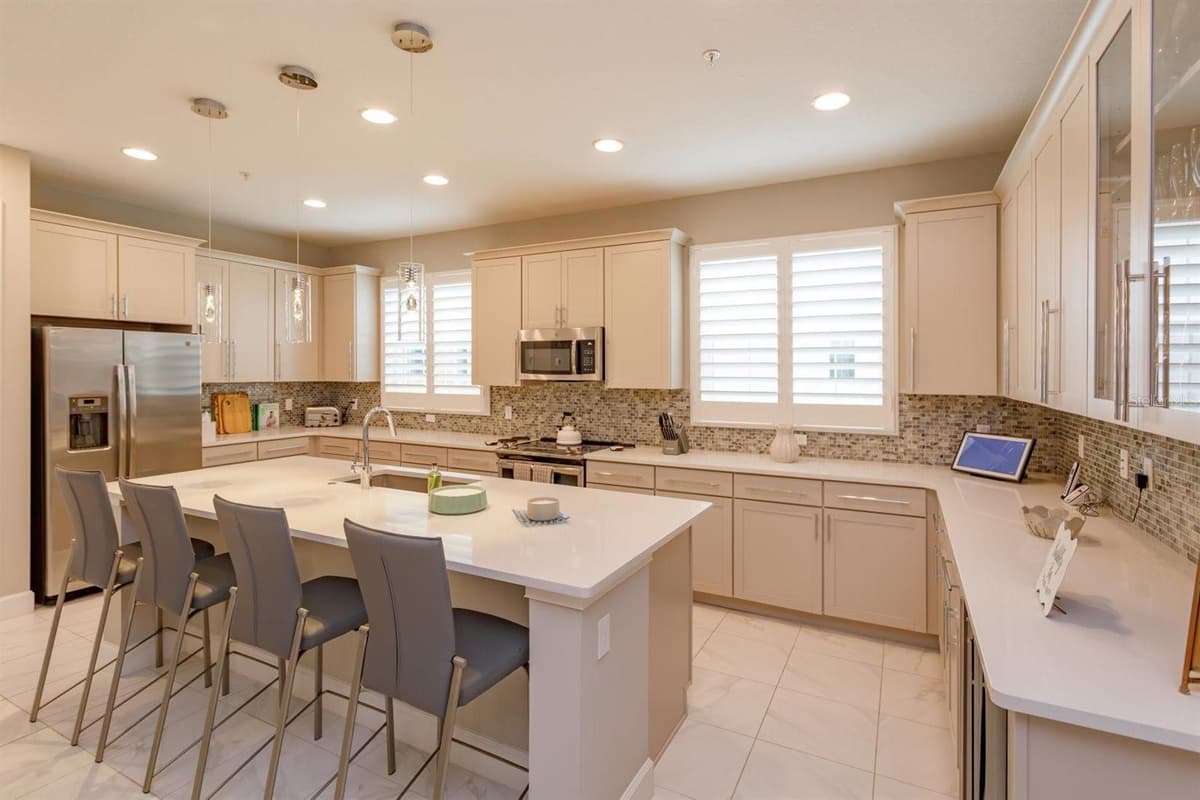 1495 LAKE GEORGE DRIVE — photo 17 of 41
