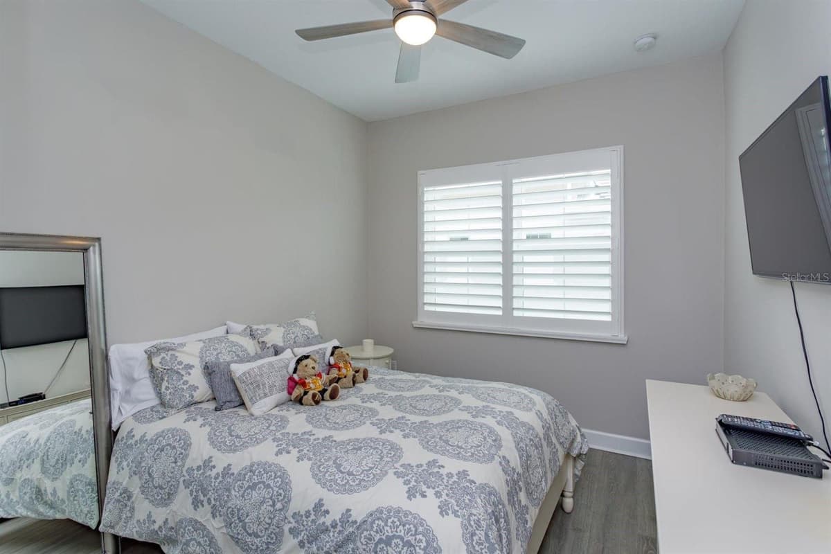 1495 LAKE GEORGE DRIVE — photo 25 of 41