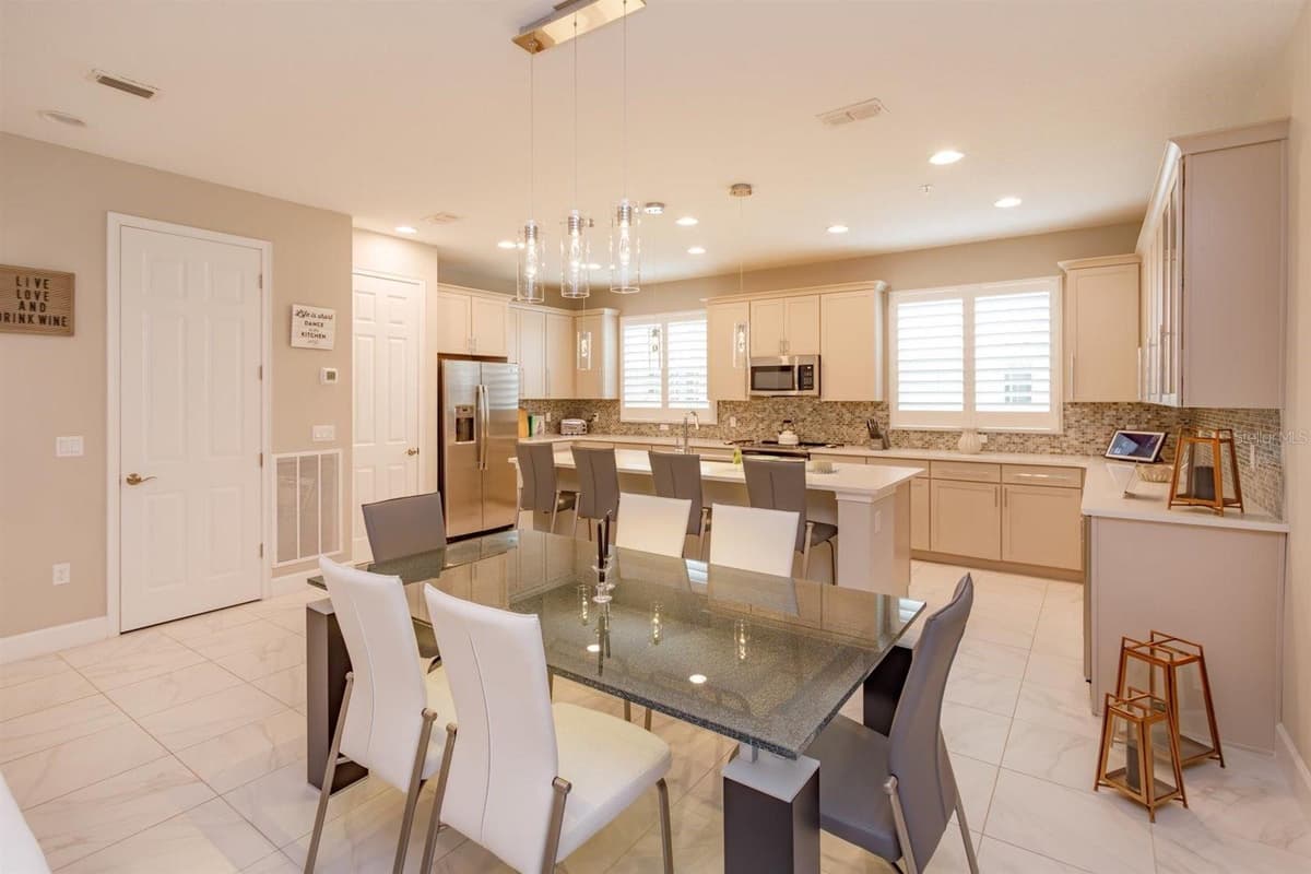 1495 LAKE GEORGE DRIVE — photo 16 of 41