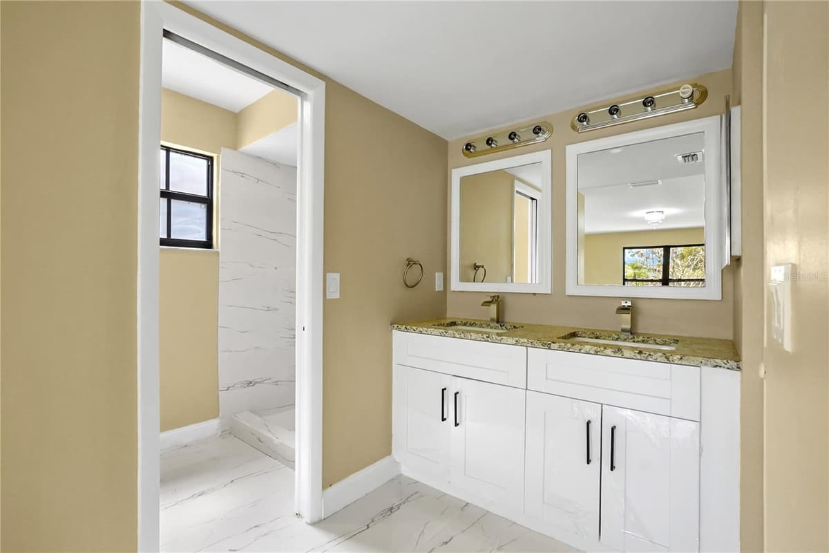4209 TUSCOL STREET — photo 20 of 40