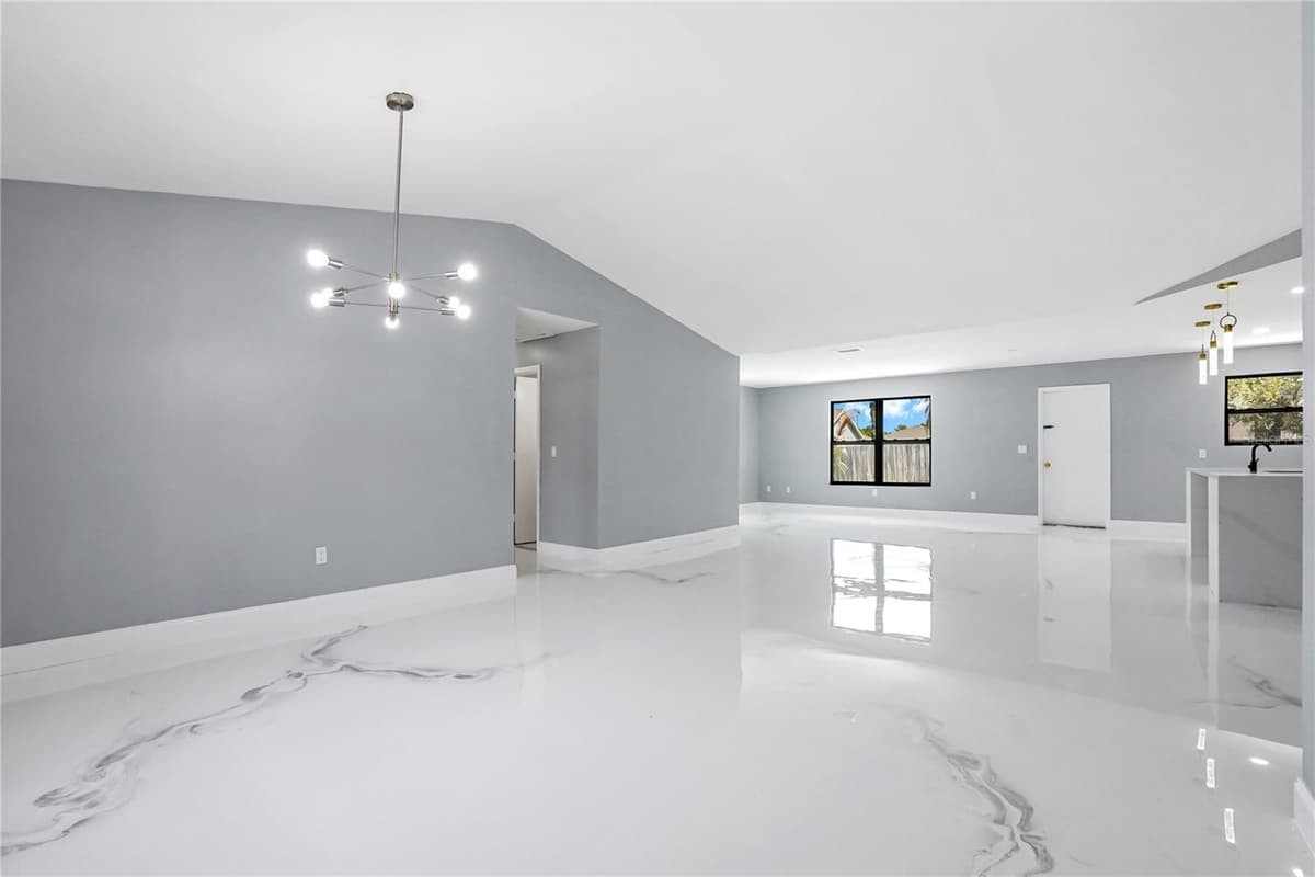 4209 TUSCOL STREET — photo 4 of 40