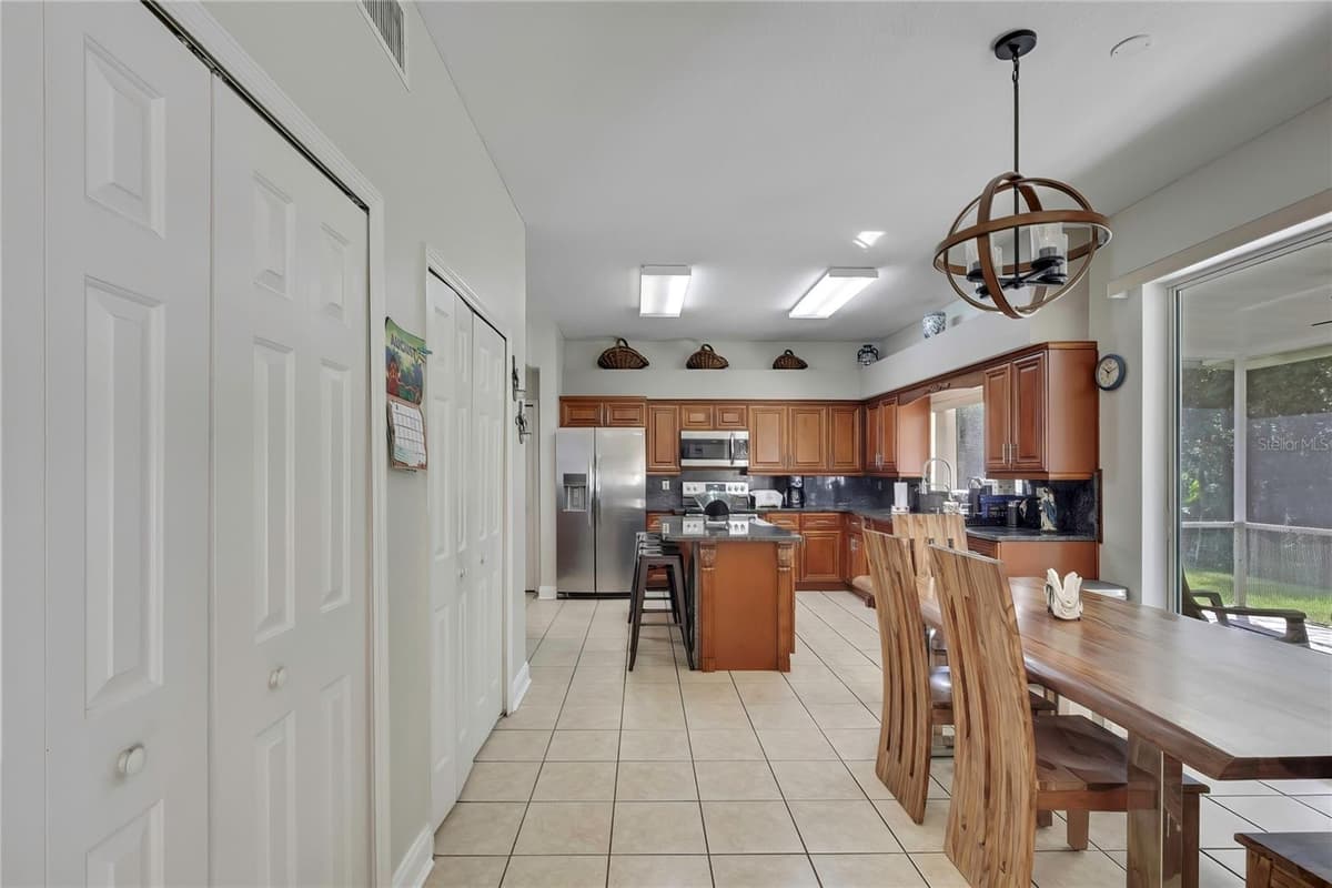 25724 FRITH STREET — photo 23 of 68