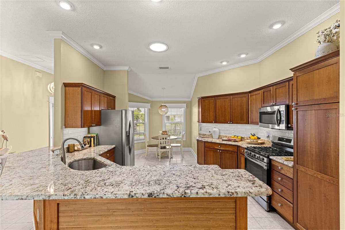 1707 VAN BUREN WAY — photo 17 of 63