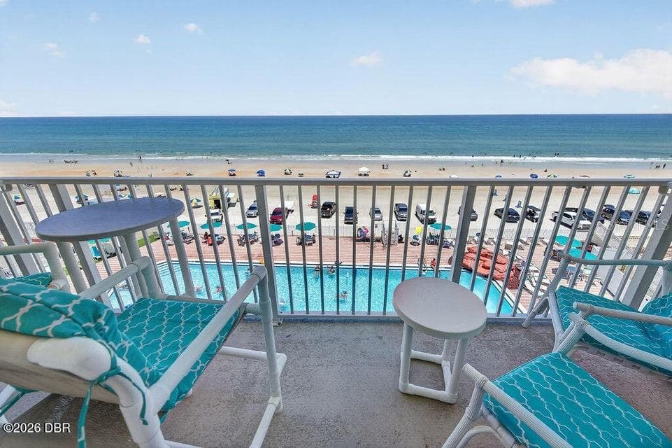 701 ATLANTIC AVENUE — photo 4 of 39