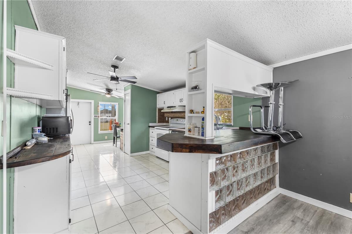 4332 UPPER MEADOW ROAD — photo 19 of 56