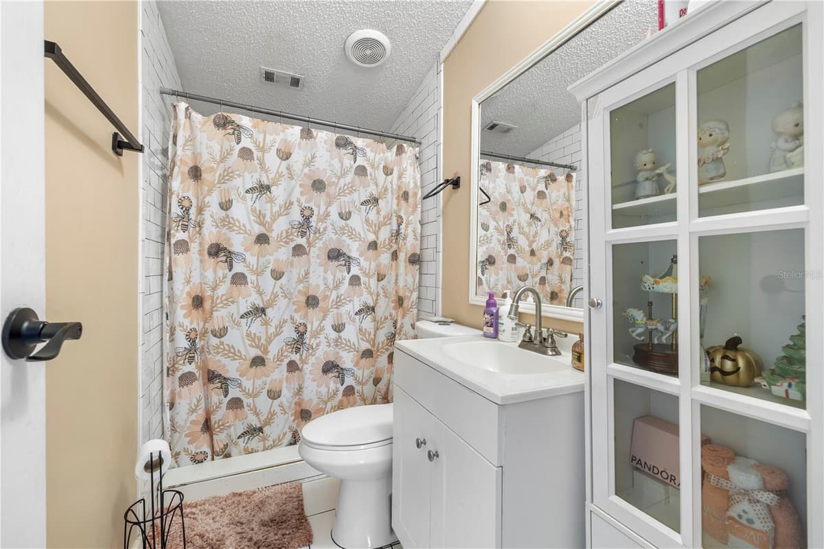 4332 UPPER MEADOW ROAD — photo 30 of 56