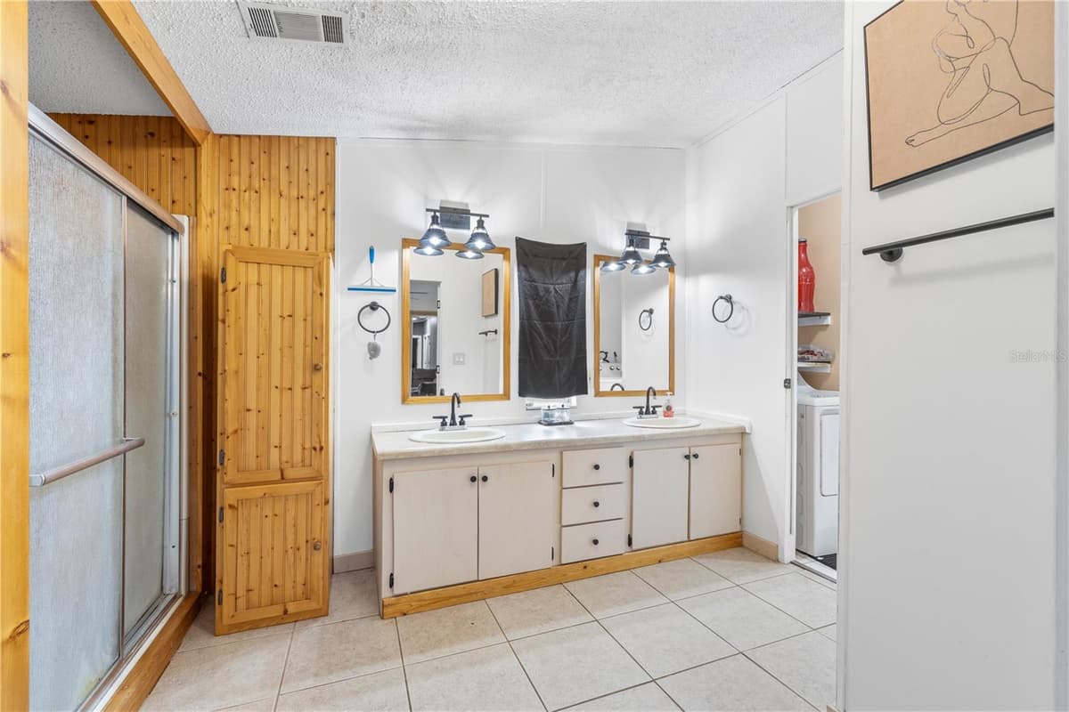 4332 UPPER MEADOW ROAD — photo 31 of 56