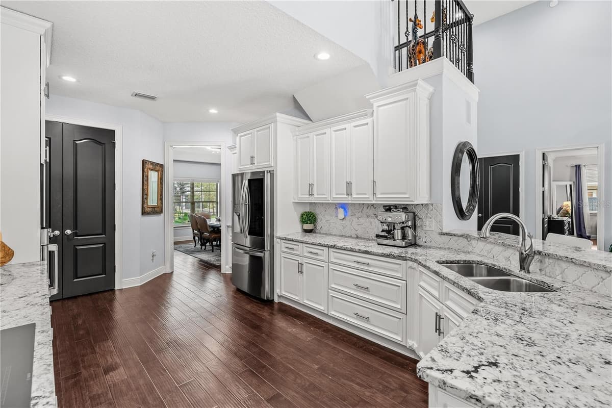1840 BRYAN AVENUE — photo 16 of 53