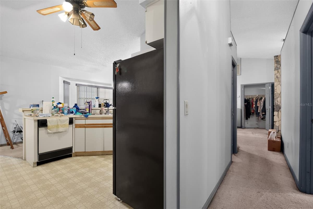 4279 ARLINGTON STREET — photo 11 of 30