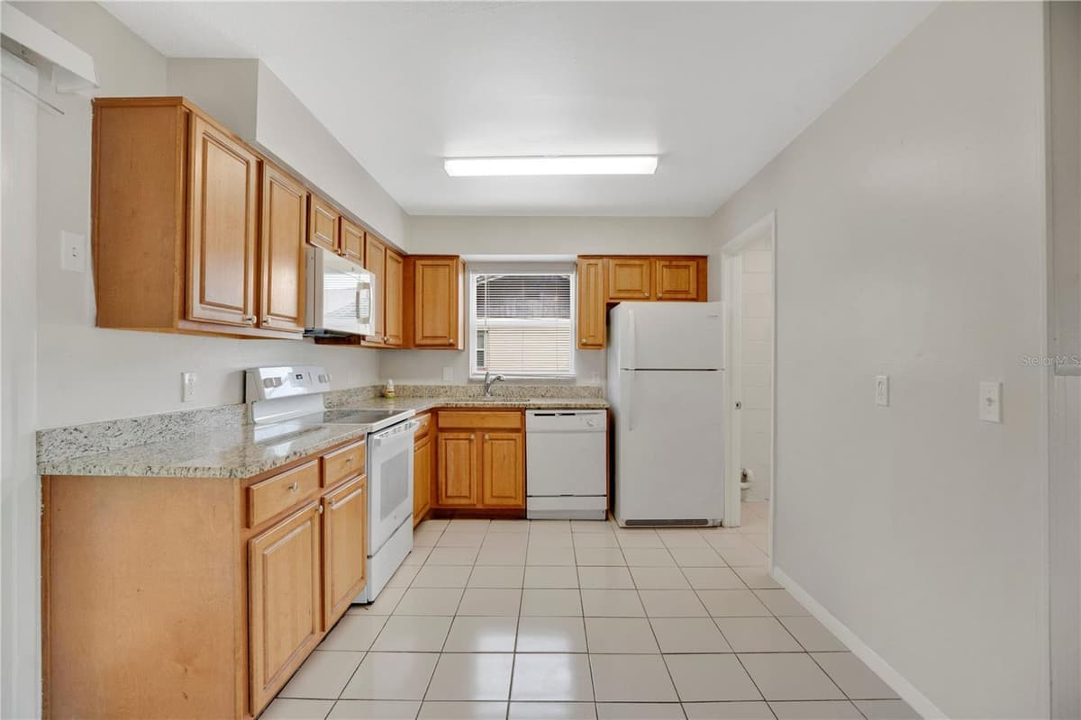 130 KASEY DRIVE — photo 11 of 30