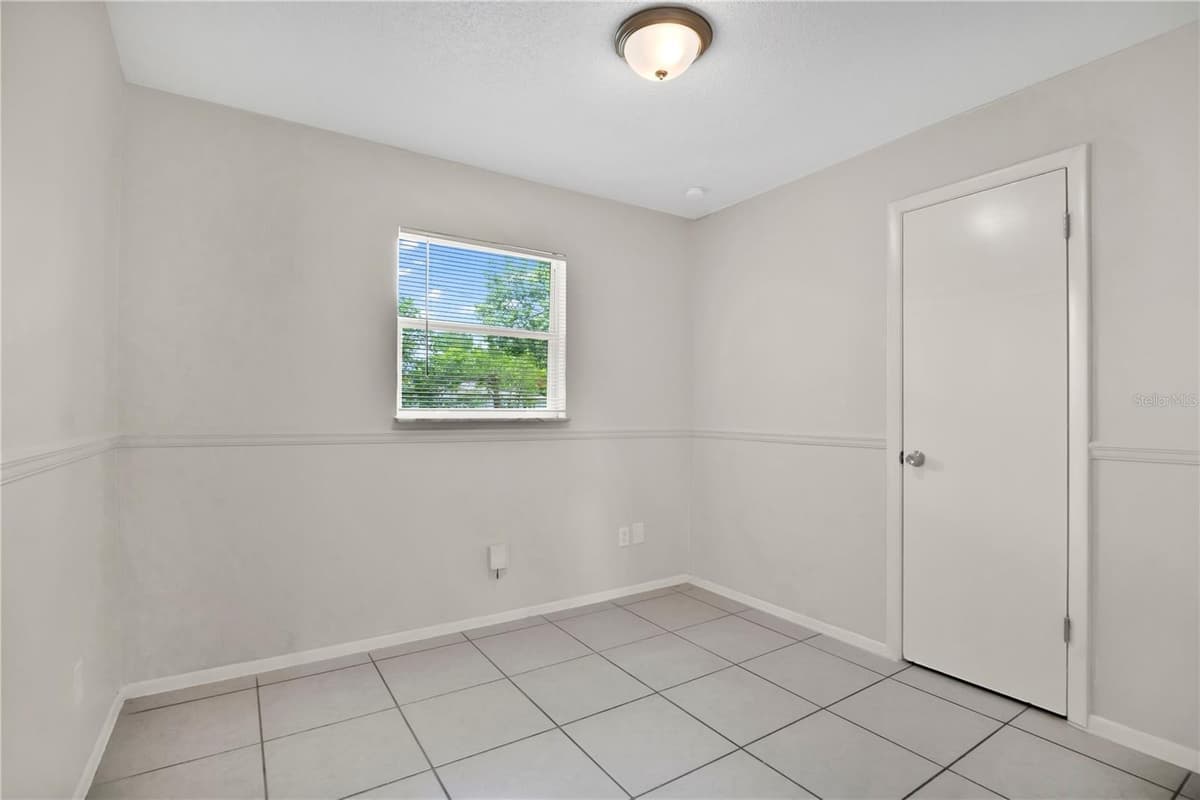130 KASEY DRIVE — photo 21 of 30